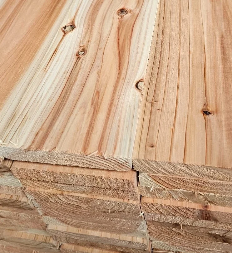 Finition Eurosugi Natural - Couleur naturelle du bois avec brûlage léger pour protection subtile